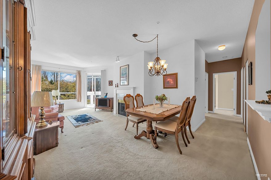 321 360 E 36th Avenue