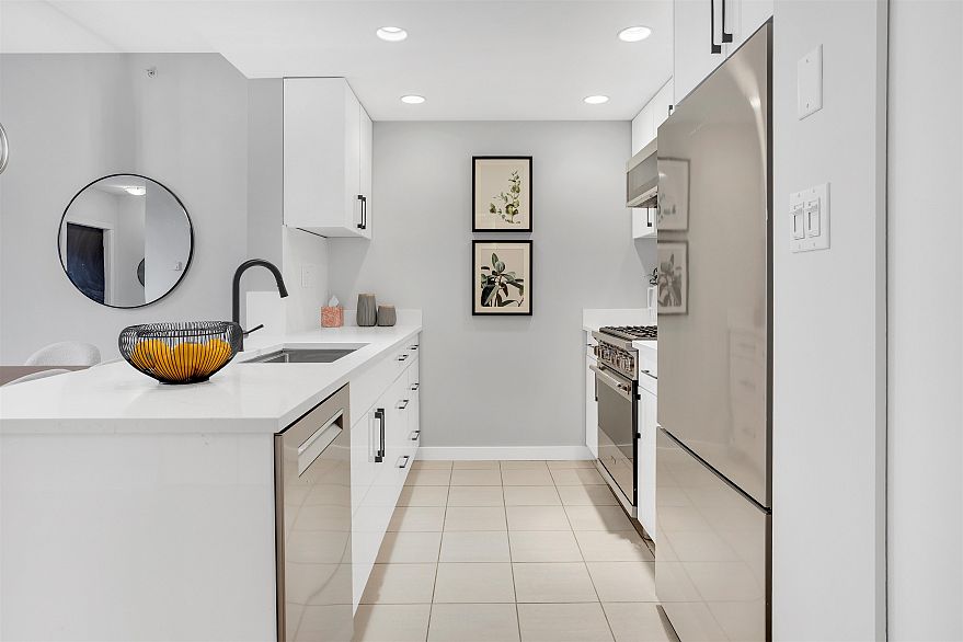 1455 Strathmore Mews