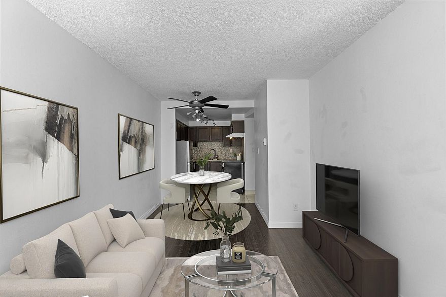 207 1270 Robson Street