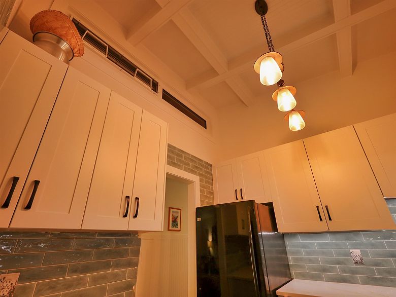 310 1266 W 13th Avenue