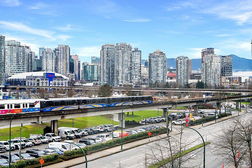 403 1188 Quebec Street