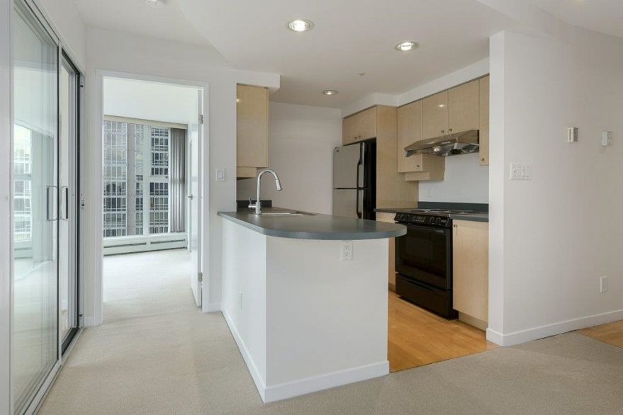 1901 1008 Cambie Street