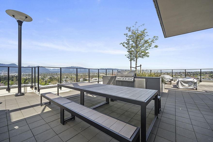 3958 Dumfries Street