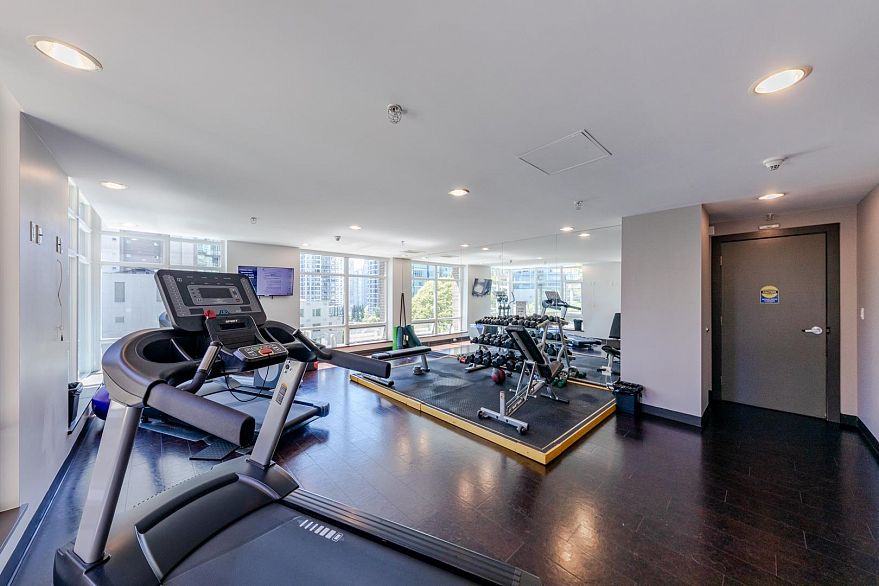 1106 535 Smithe Street