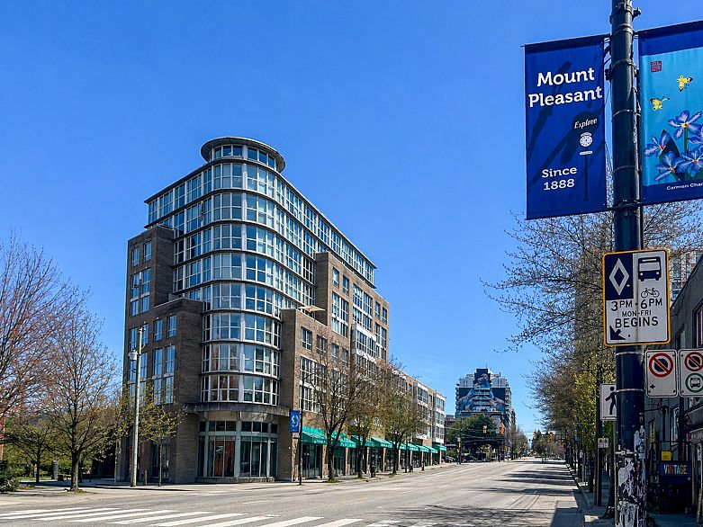 603 288 E 8th Avenue