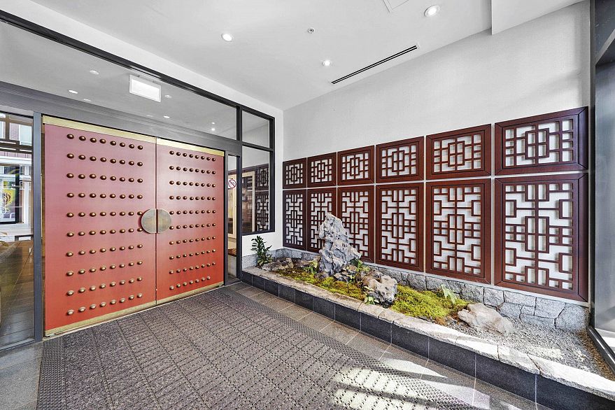 1205 188 Keefer Street