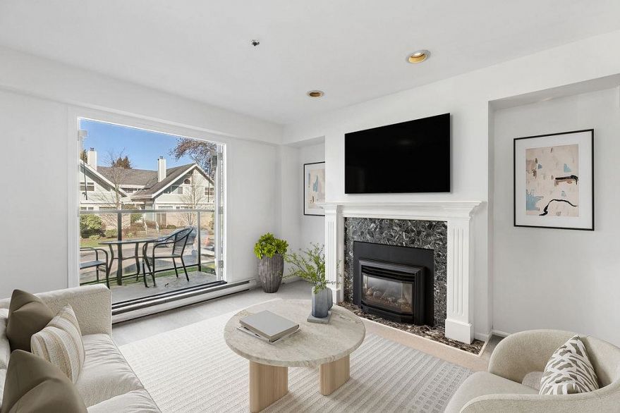 208 828 W 14th Avenue