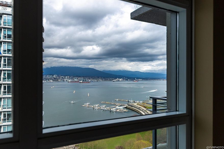 2102 1205 W Hastings Street