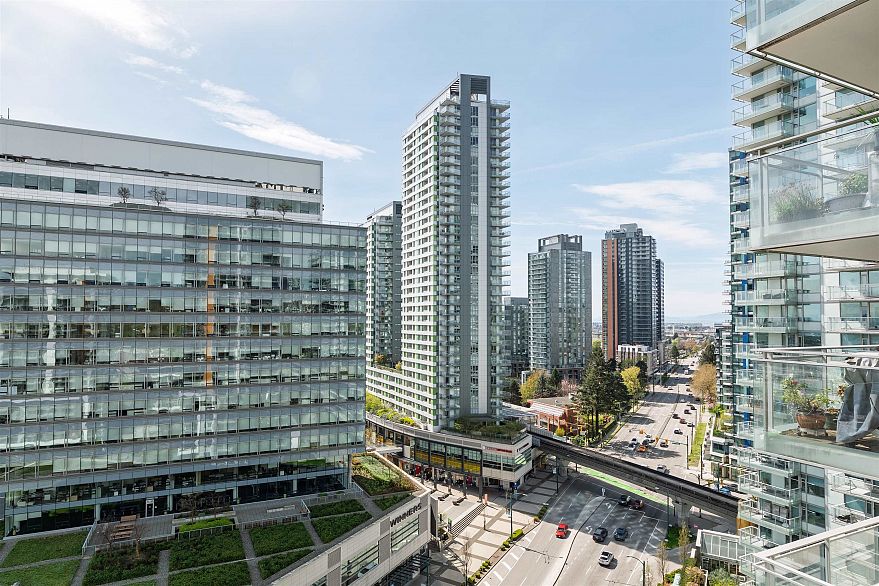 2001 455 SW Marine Drive