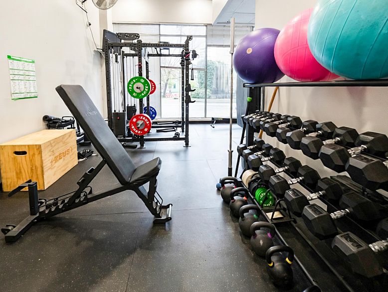 603 288 E 8th Avenue