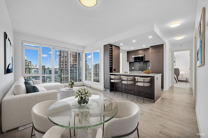 1706 833 Homer Street