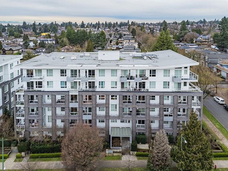 501 6633 Cambie Street