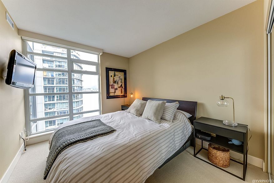 2102 1205 W Hastings Street