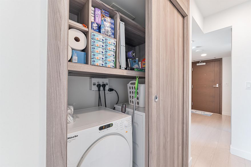 2001 455 SW Marine Drive