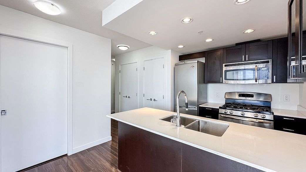 1107 4815 Eldorado Mews