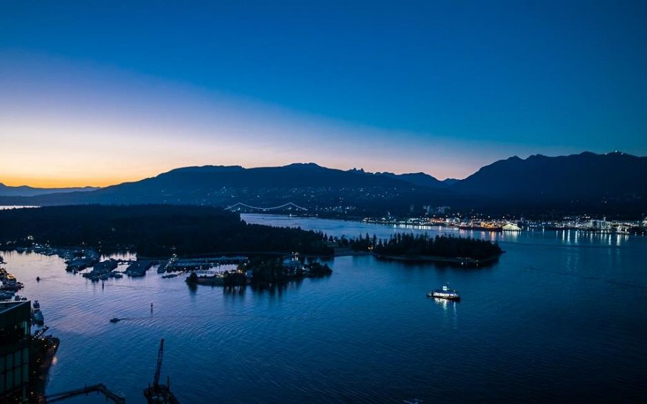 PH4201 1077 W Cordova Street