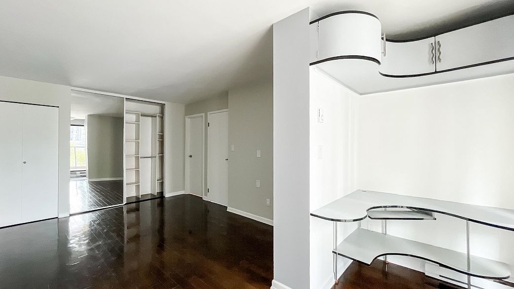 506 488 Helmcken Street