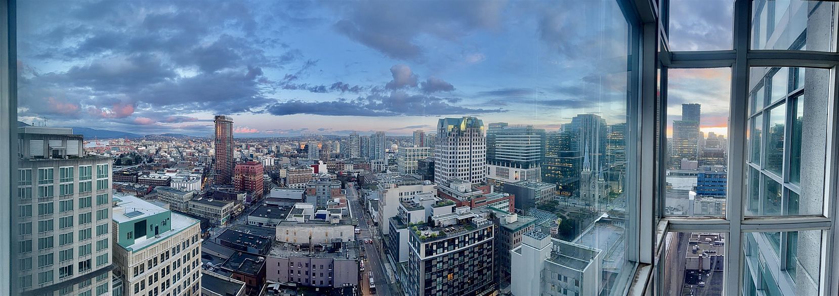 2609 438 Seymour Street