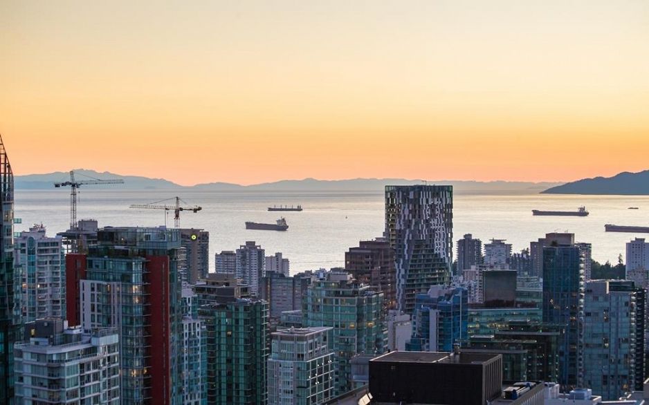 PH4201 1077 W Cordova Street