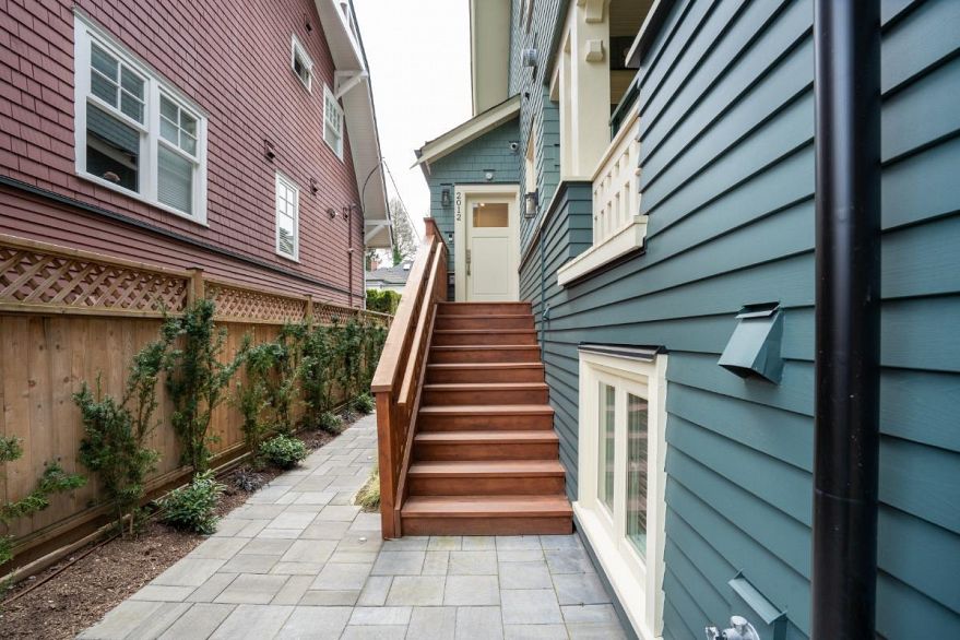 2012 W 15th Avenue