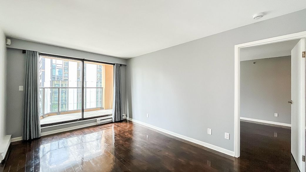 506 488 Helmcken Street