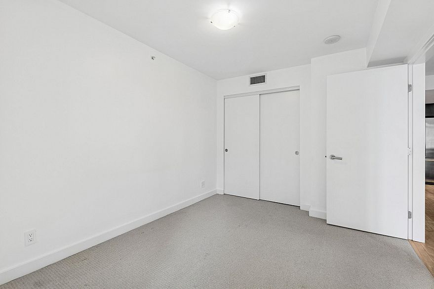 816 1618 Quebec Street