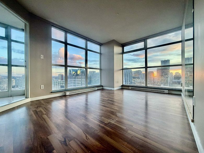 2609 438 Seymour Street