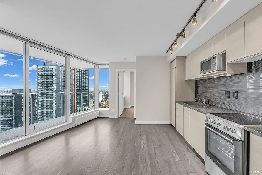 2203 488 SW Marine Drive