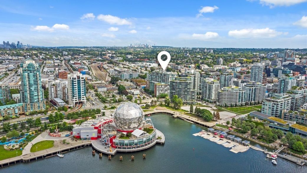 816 1618 Quebec Street