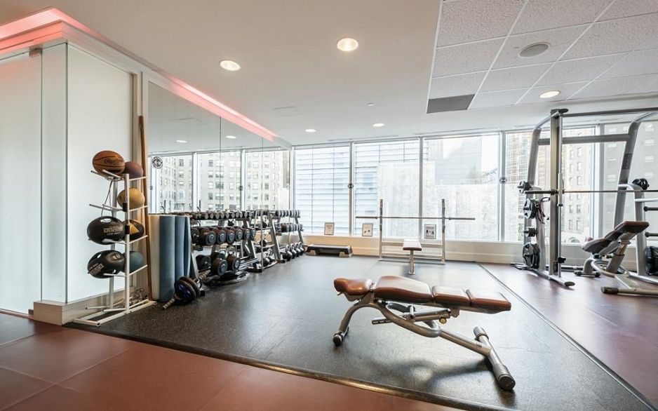 PH4201 1077 W Cordova Street