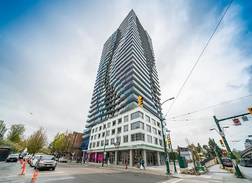 2405 5058 Joyce Street