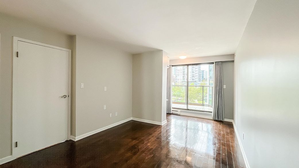 506 488 Helmcken Street