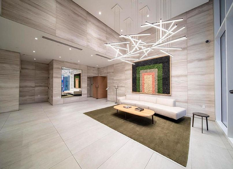 2405 5058 Joyce Street