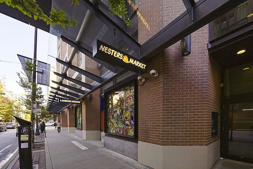 2508 108 W Cordova Street