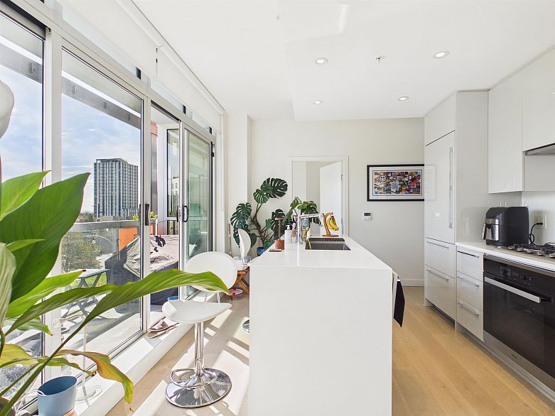 404 5289 Cambie Street