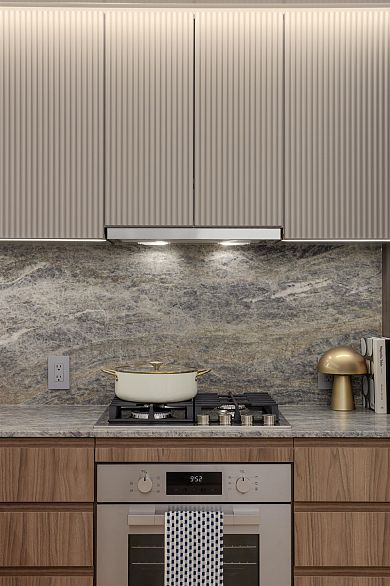 611 688 W 57th Avenue