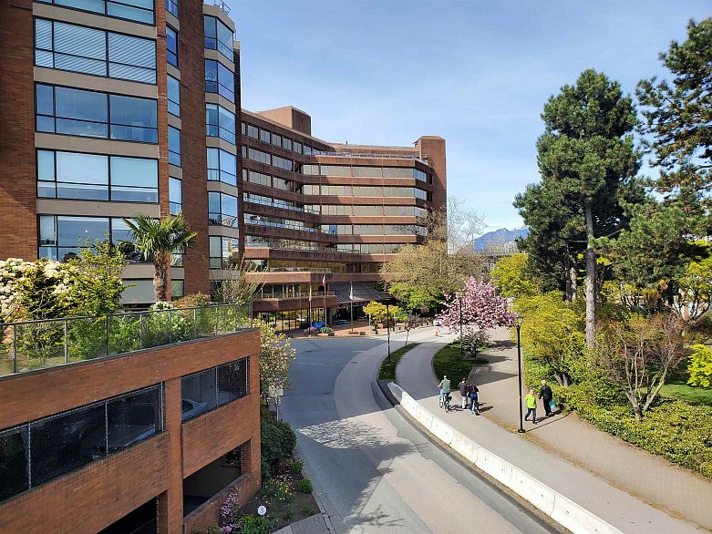 103 1470 Pennyfarthing Drive