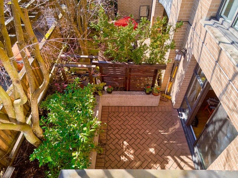 105 2226 W 12th Avenue