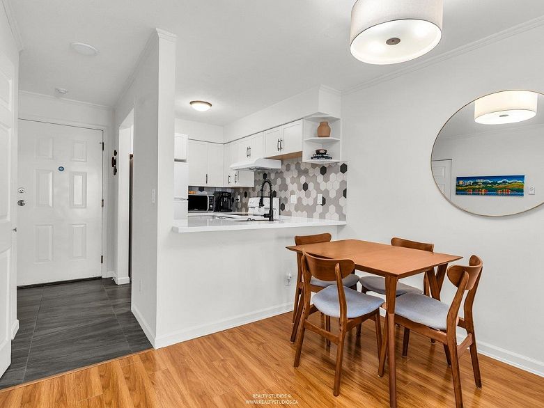 202 507 E 6th Avenue