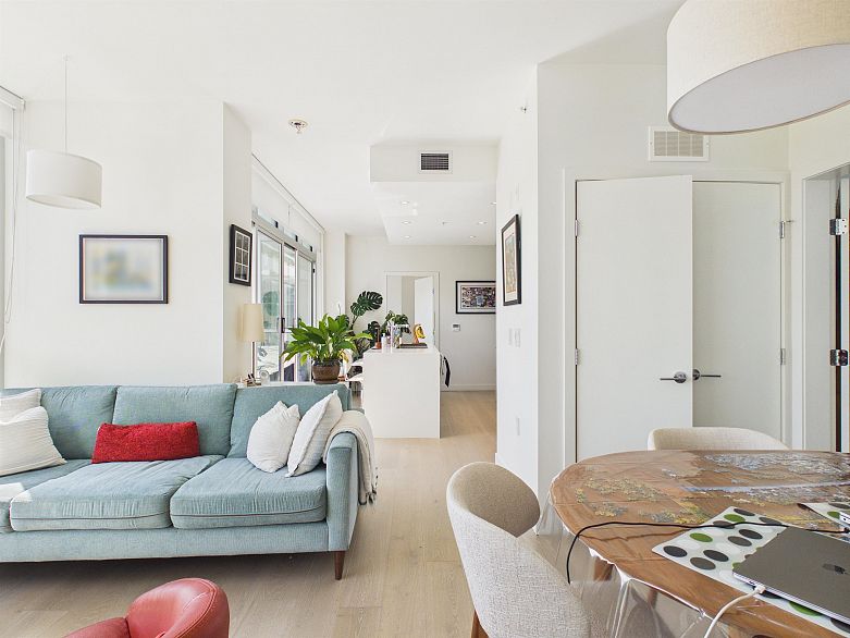 404 5289 Cambie Street