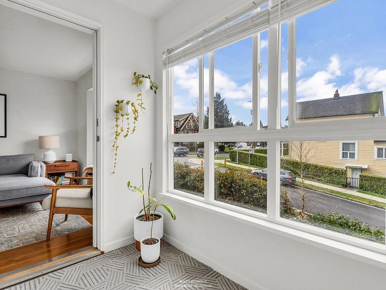 202 507 E 6th Avenue