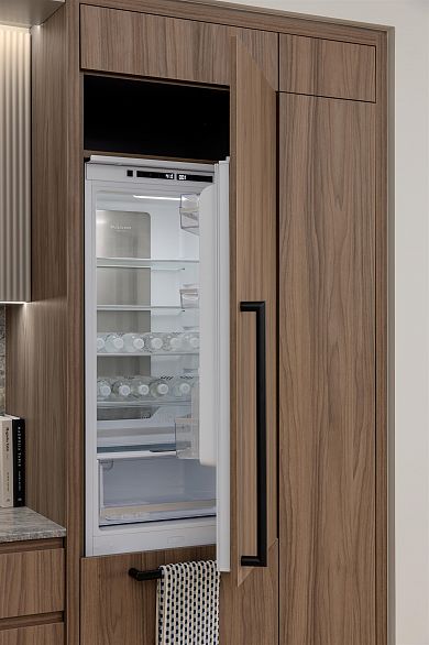 611 688 W 57th Avenue