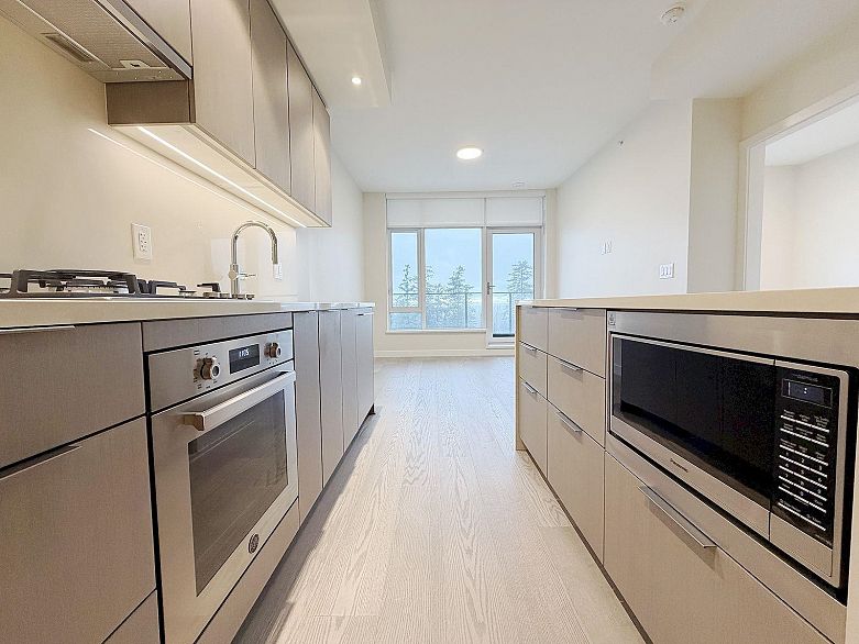 11F 6138 BIRNEY AVENUE, Vancouver BC V6S 0N1