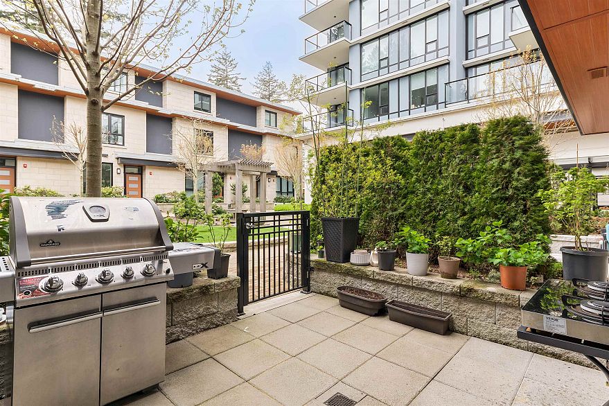 5336 University Boulevard