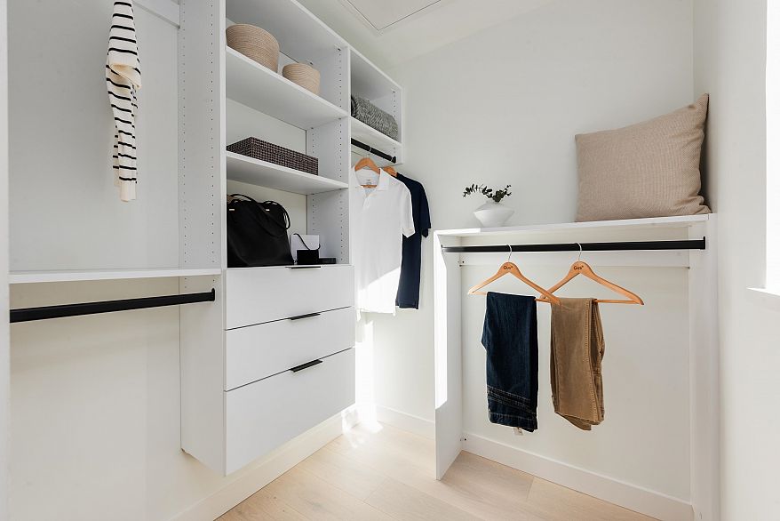 162 479 W 28th Avenue