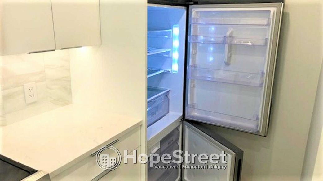 811 989 NELSON STREET, Vancouver BC V6Z 2S1