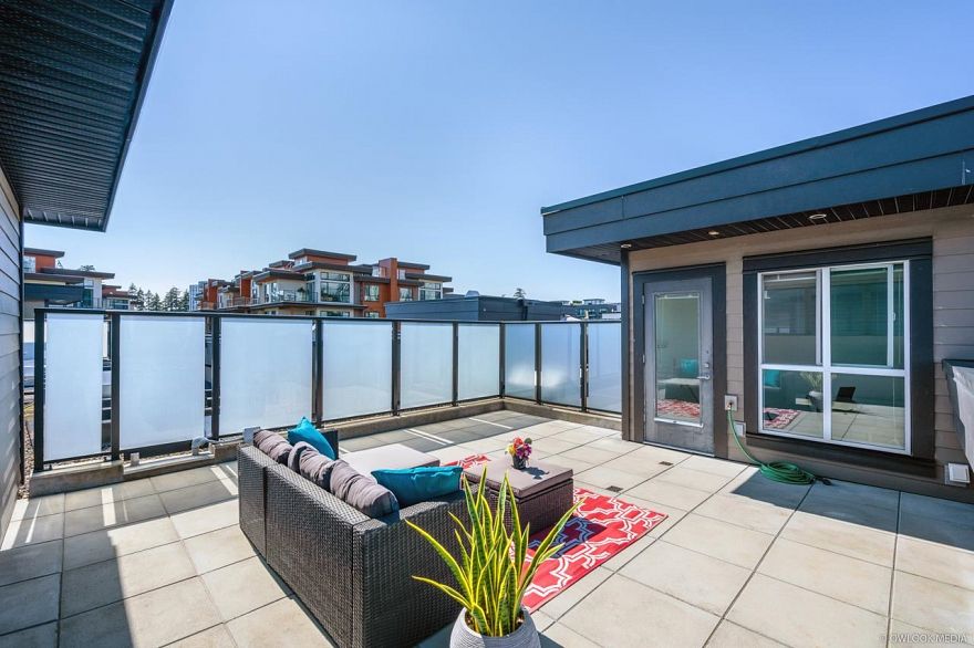 PH10 3479 Wesbrook Mall