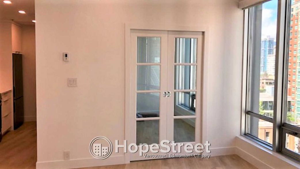 811 989 NELSON STREET, Vancouver BC V6Z 2S1