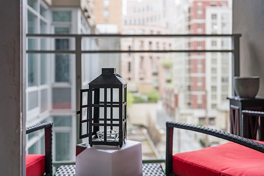 708 888 Homer Street