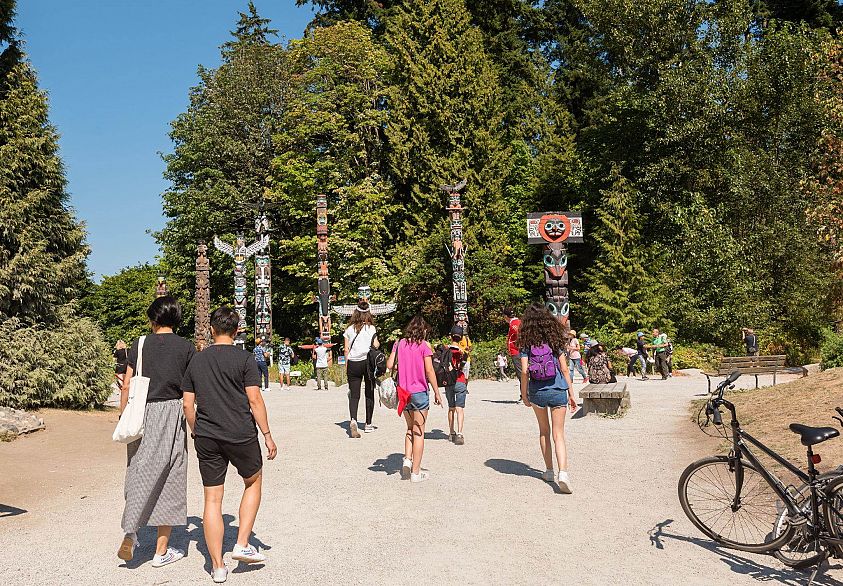 705 1239 W Georgia Street